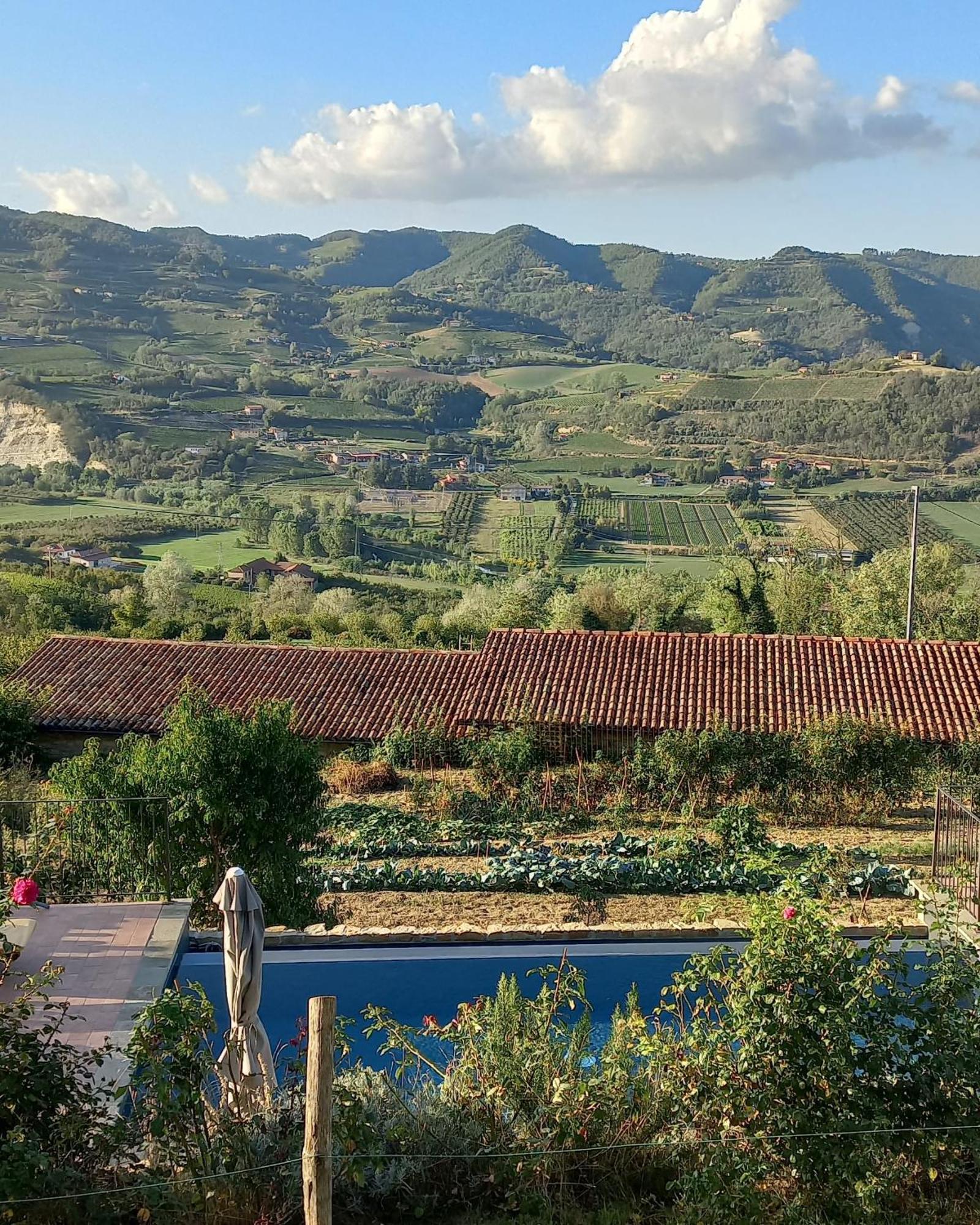 La Luna Buona Vesime Exteriör bild